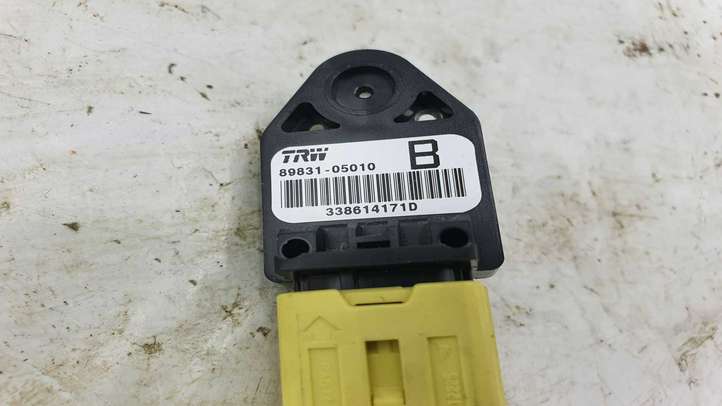 Toyota Corolla Verso E121 (2004 - 2007)  8983105010 Датчик дождя