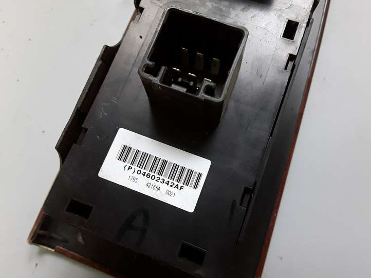 Jeep Grand Cherokee (2004 - 2010)  04602342AF Кнопка стеклоподъемников