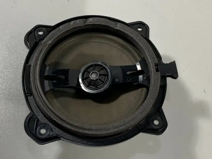 Audi A3/S3 8L (2000 - 2003) 8H0035411 Динамики задних дверей — фото 1