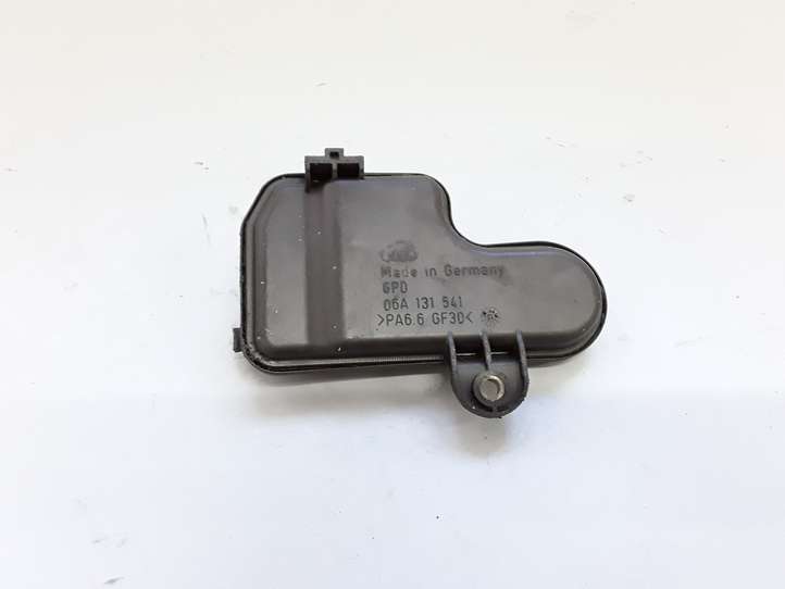 Skoda Octavia Mk1 (1U) (1996 - 2004)  06A131541 Воздушный резервуар вакуума