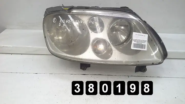 Volkswagen Touran I (2003 - 2010) defect1t09410060301205202 Передняя фара — фото 1
