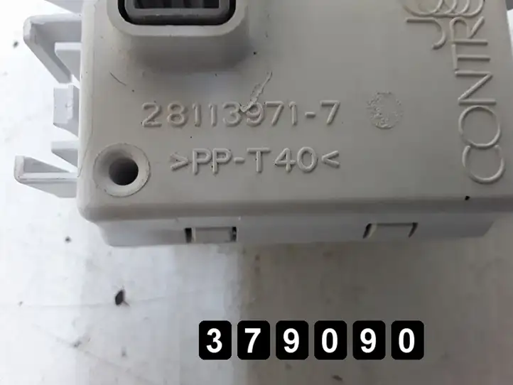 Renault Clio III (2005 - 2012) tomtom 1me0.001.06 281139717 Магнитола / мультимедийная система — фото 12