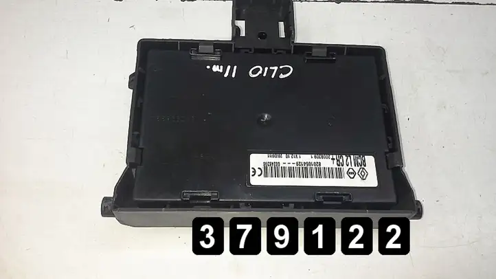 Renault Clio III (2005 - 2012) 1500dcis180067165a237101480r Блок управления двигателем (ЭБУ) — фото 3