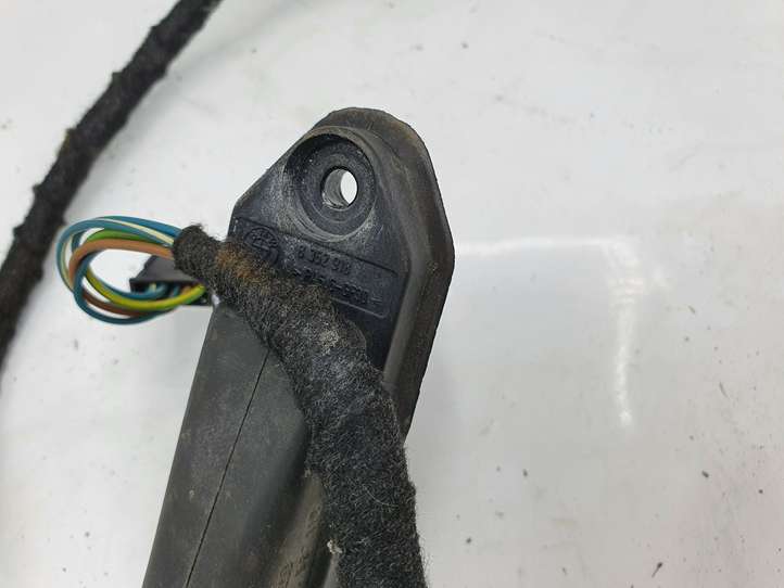 BMW 3 E46 (1998 - 2005)  6913072 Проводка передних дверей