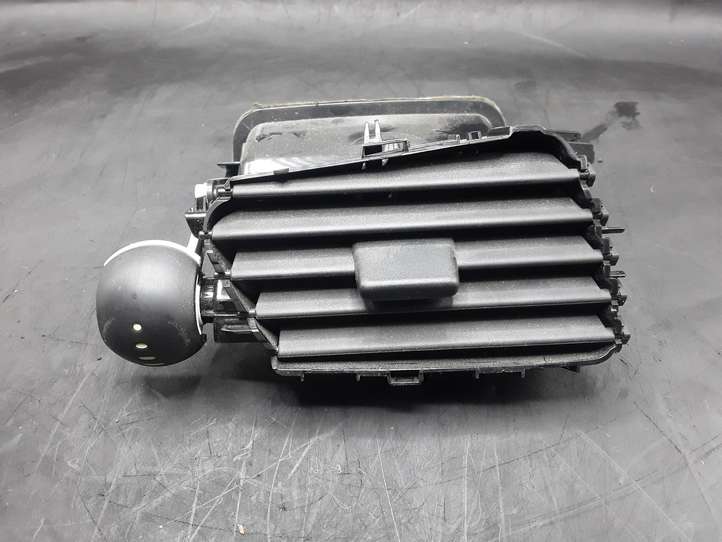 Renault Clio II (2001 - 2005)  682600031R Задняя воздушный дефлектор