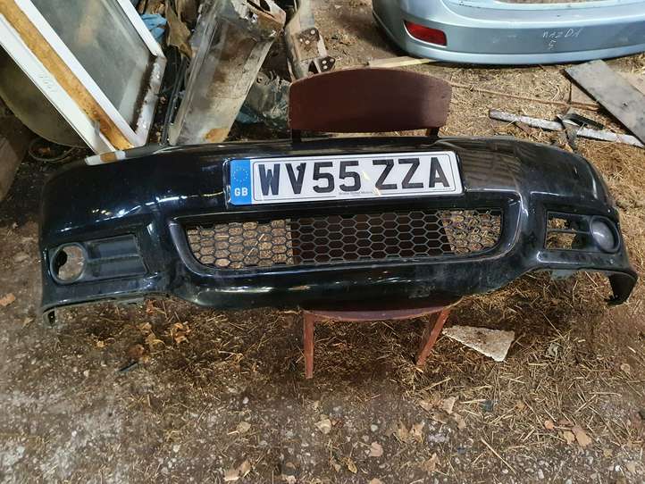 Toyota Corolla Verso E121 (2001 - 2004)   Передний бампер