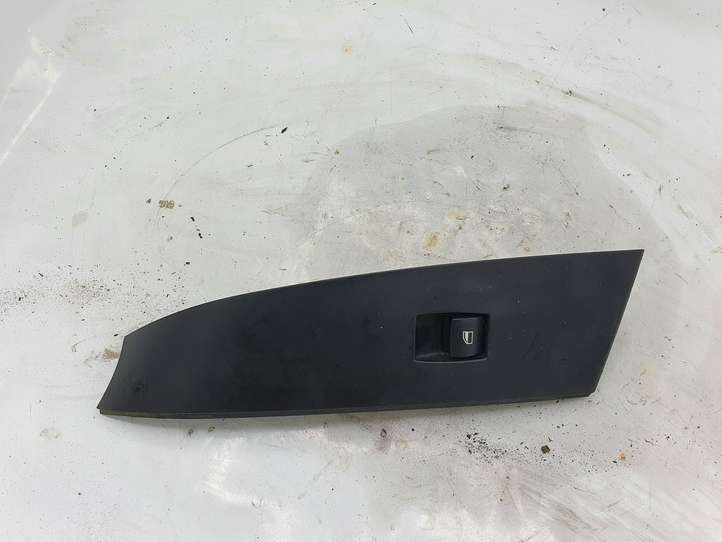 BMW 5 E60 E61 (2004 - 2010)  6951956A Кнопка стеклоподъемников