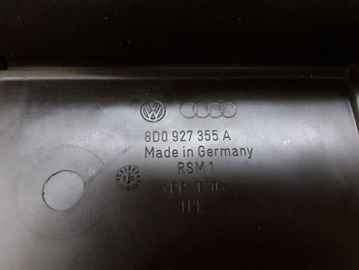 Volkswagen PASSAT B5 (1997 - 2000)  8D0927355A Крышка ящика предохранителей