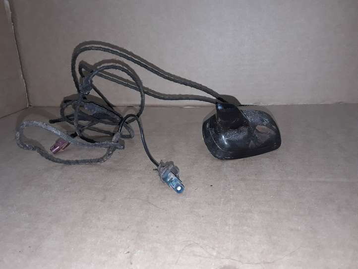 Audi A6 (2004 - 2008)  4F5035503G Антенна (антенна GPS)