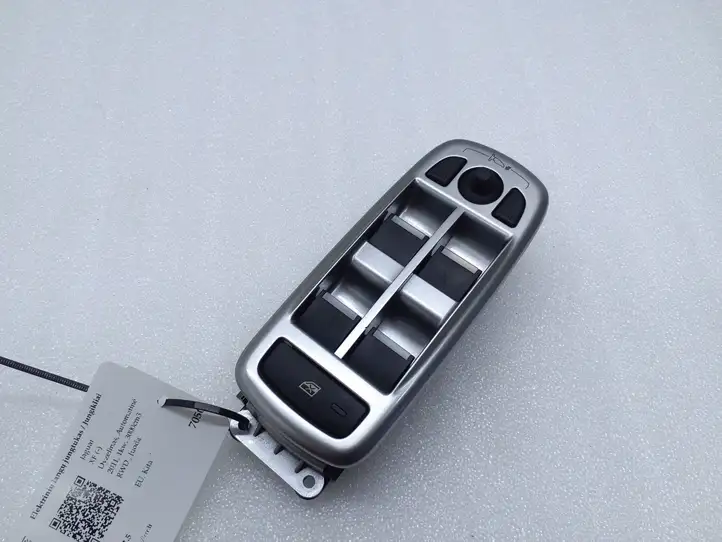 Jaguar XF (2007 - 2015) AW9314540AC Блок кнопок стеклоподъемников — фото 1