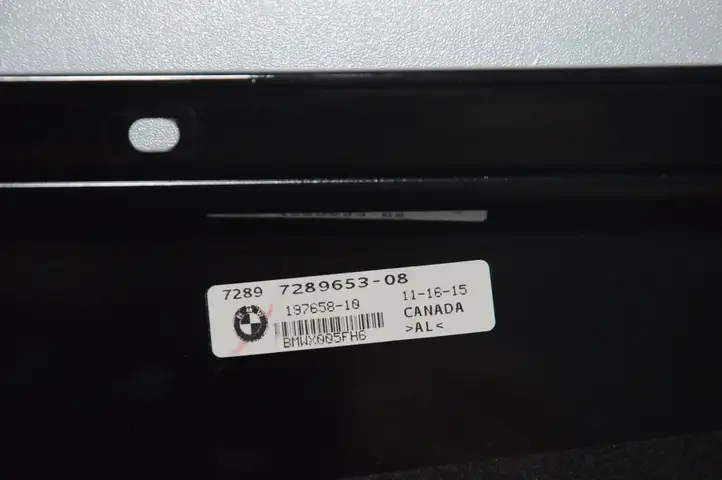 BMW X5 F15 (2013 - 2017) 7289653 Накладка стекла задней двери — фото 4