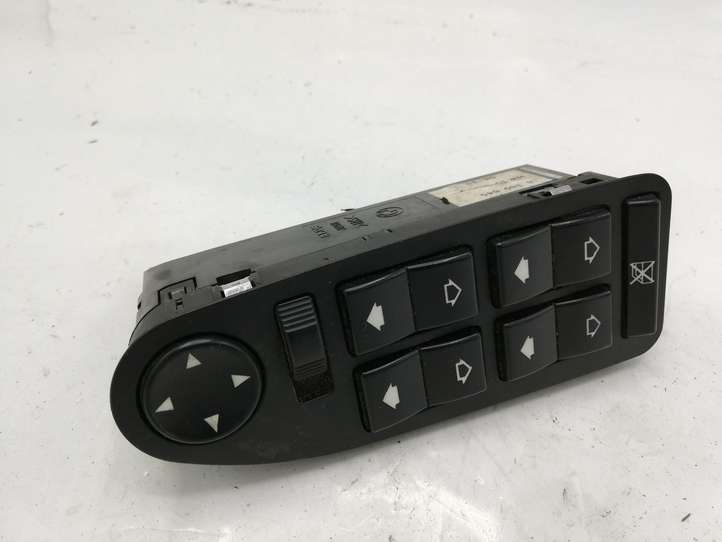 BMW 5 E39 (1996 - 2003)  8380646 Кнопка стеклоподъемников