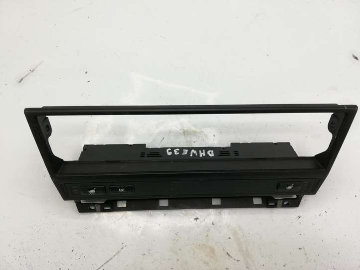 BMW 5 E39 (1996 - 2003)  03742027 Включатель обогрева