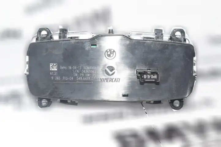BMW 1 F20 F21 (2011 - 2019) 9265303 Включатель фонарей — фото 2