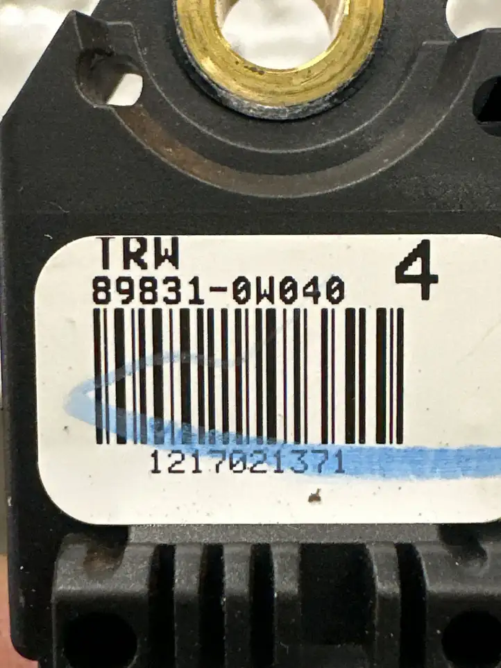 Toyota Corolla Verso AR10 (2004 - 2009) 898310W040 Датчик удара SRS — фото 3