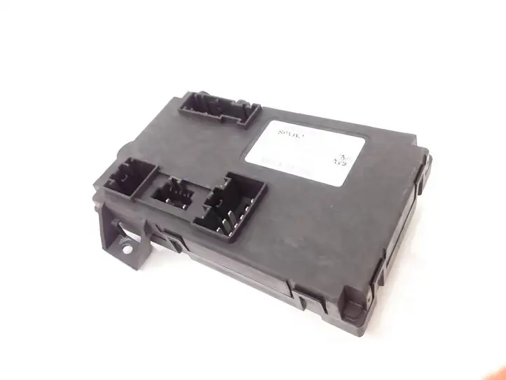 Polestar 2. (2020 - )  32346100 Модуль управления сидением