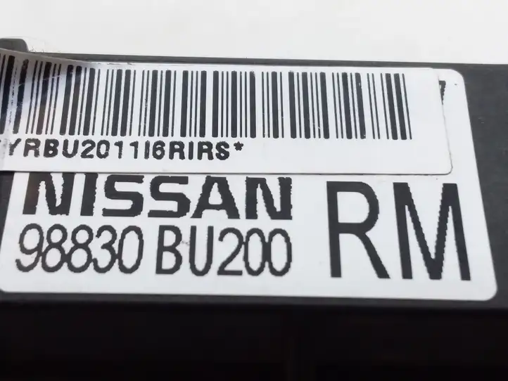 Nissan Almera Tino (2000 - 2003) 98830BU200 Датчик удара SRS — фото 4