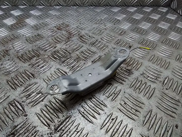 Toyota Prius (XW20) (2003 - 2009) 8983347030 Датчик удара SRS — фото 3