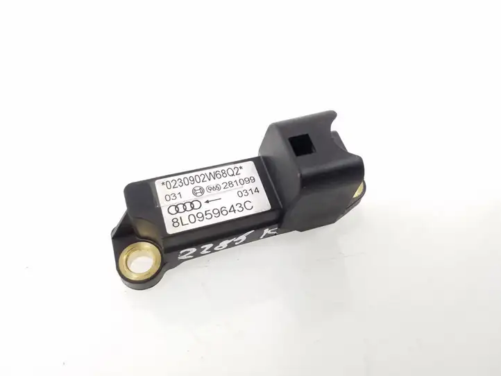 Audi A3/S3 8L (1996 - 2000) 8L0959643C Датчик удара SRS — фото 1