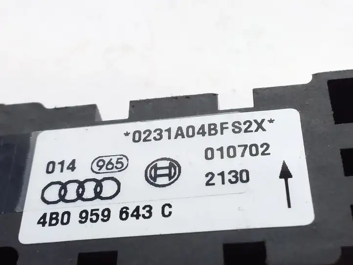 Audi A6 S6 C5 4B (2001 - 2004) 4B0959643C Датчик удара SRS — фото 3