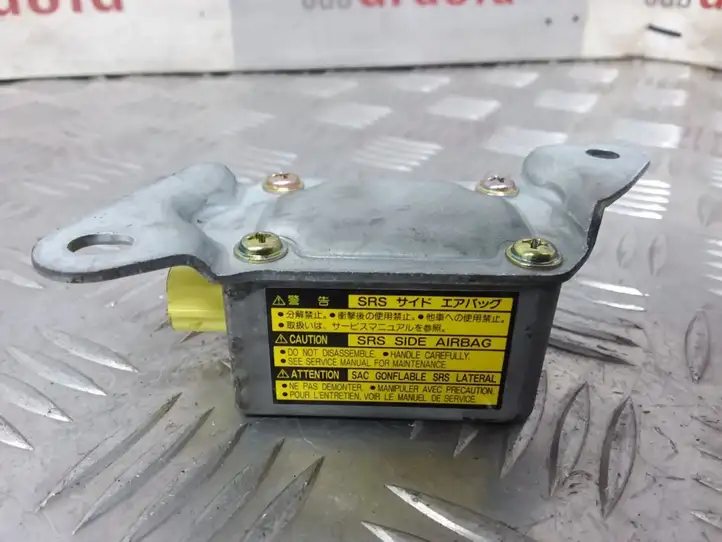 Subaru Legacy (1999 - 2003) 98235AE080 Датчик удара SRS — фото 2