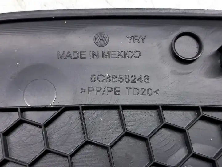 Volkswagen Jetta VI (2011 - 2018) 5C6858248 Боковая отделка панели приборов — фото 2