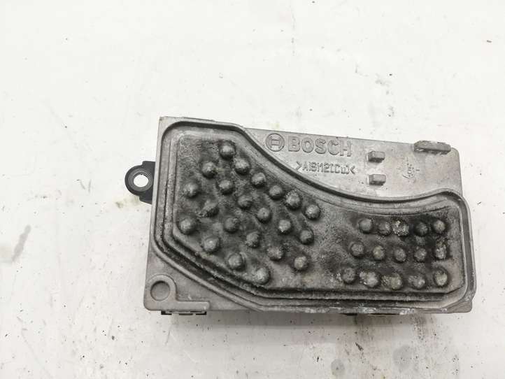 Audi A6 (2004 - 2008)  4F0820521 Реостат вентилятора печки