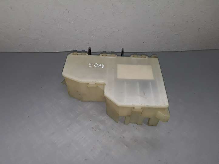 Land Rover Freelander (2006 - 2010)  6G9T14C507GC Блок предохранителей