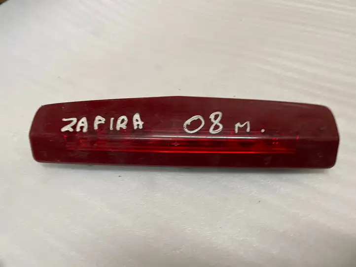 Opel Zafira B (2008 - 2014) 13211587 Дополнительный стоп фонарь — фото 1
