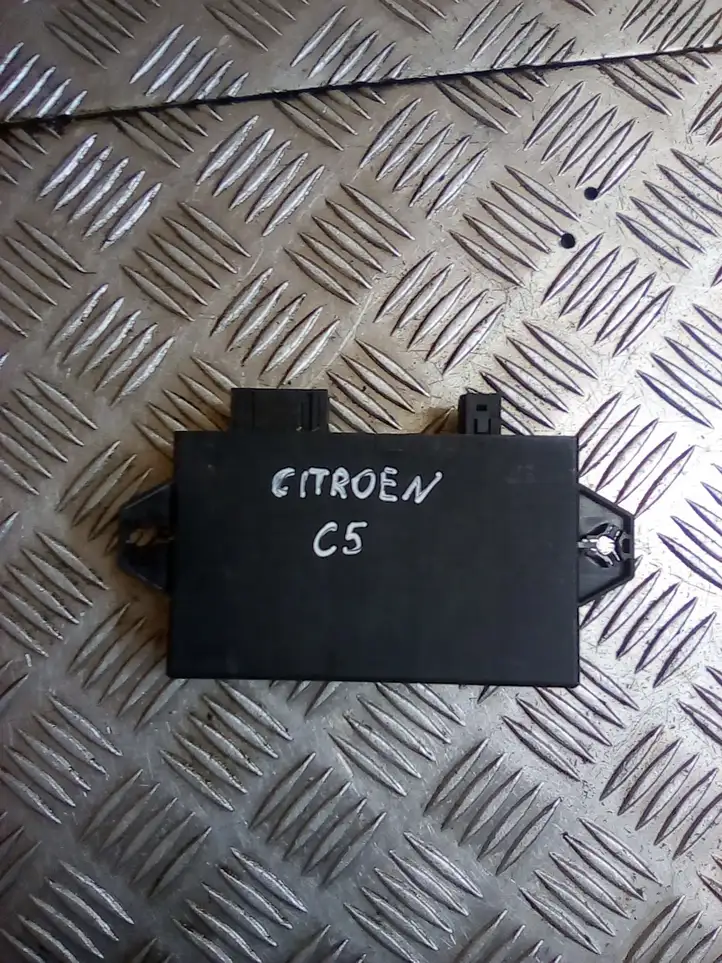 Citroen C5 (2001 - 2004) 962982548A Блок управления парктрониками — фото 2