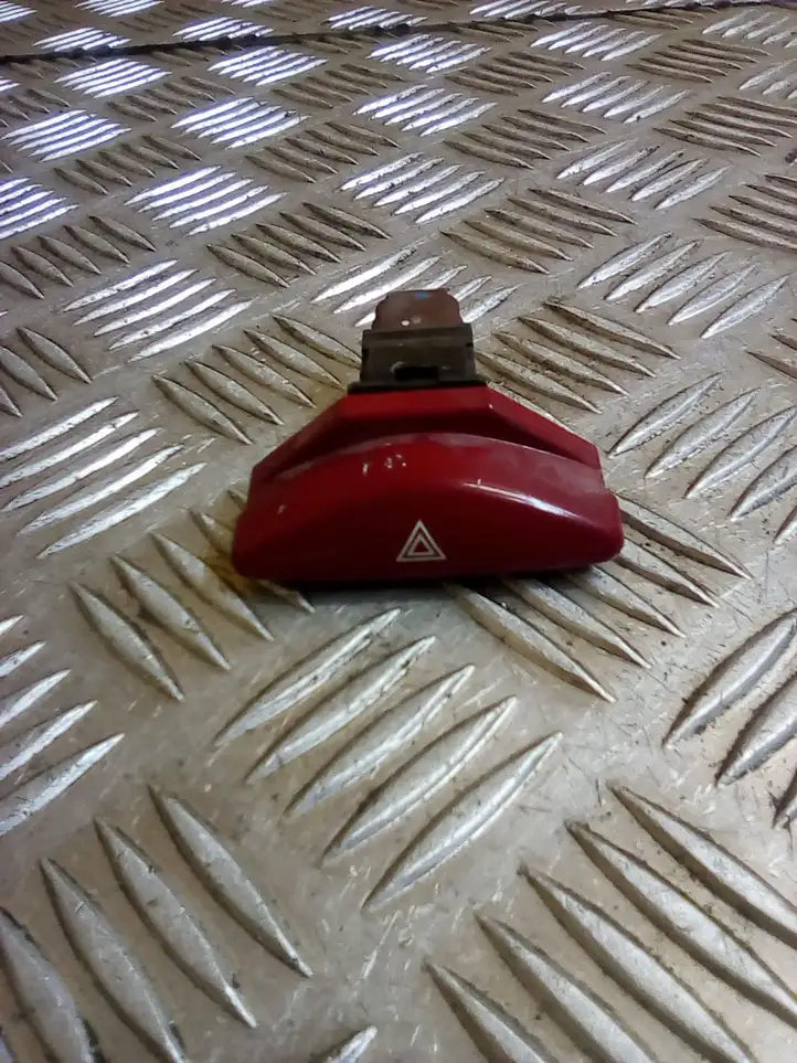 Citroen C5 (2001 - 2004) 96326950KR Включатель аварийных фонарей — фото 1
