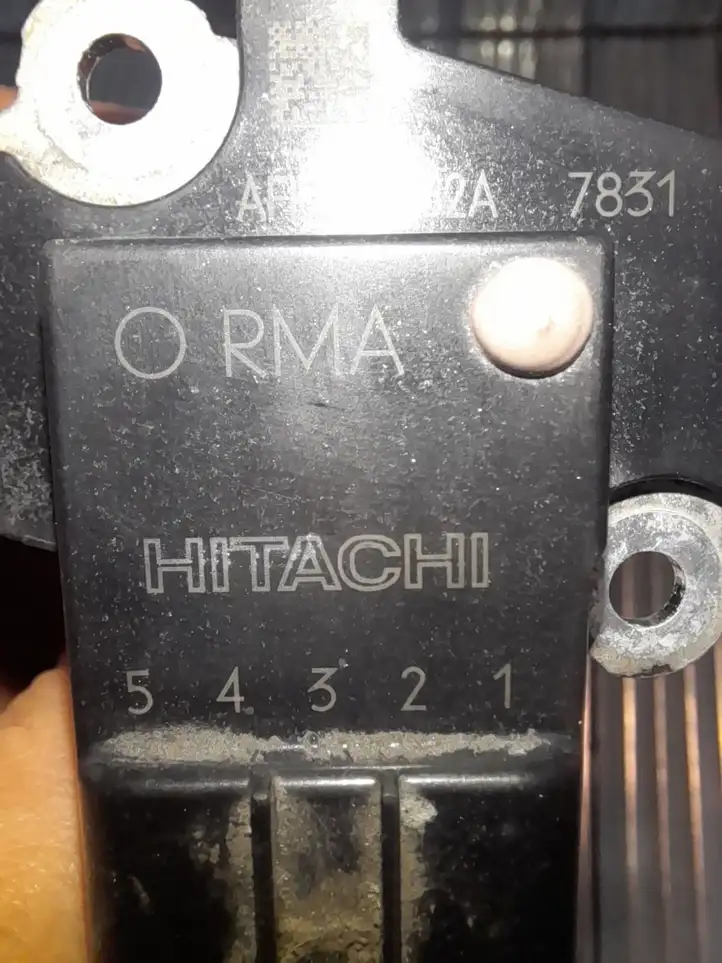 Honda Civic (2006 - 2011) AFH70M62A Датчик массового расхода воздуха — фото 3