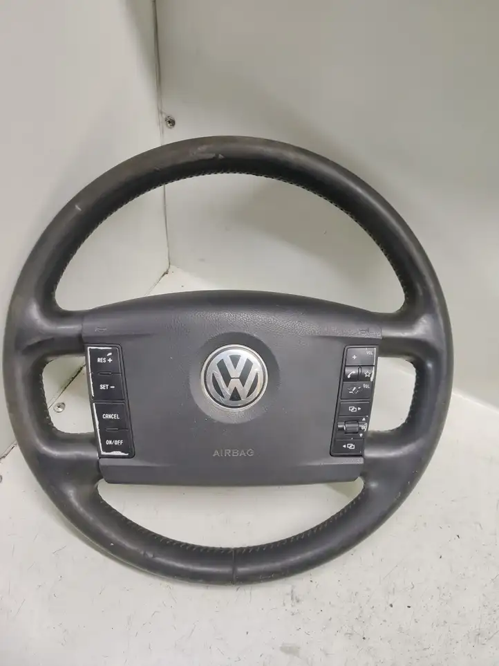 Volkswagen Touareg I (2002 - 2010) Руль — фото 1