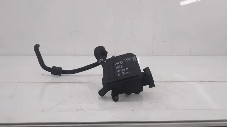 Mercedes-Benz ML W164 (2005 - 2011) A0004602283 Бачок ГУР — фото 1
