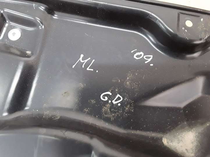 Mercedes-Benz ML W164 (2005 - 2011)  993679108  Механизм для электрического подъема окон задней двери (без двигателя)