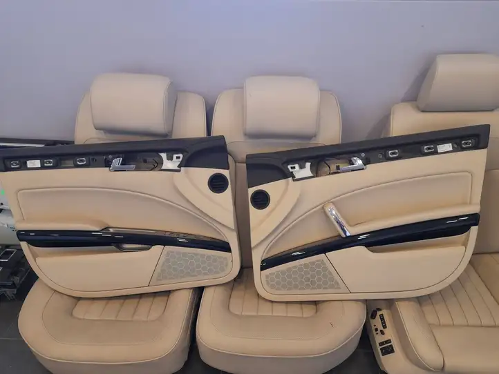 Volkswagen Phaeton (2008 - 2016) Комплект отделки дверей — фото 11