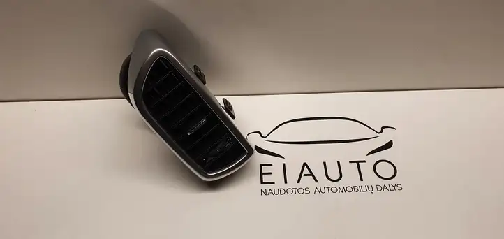 Porsche Cayenne (92A) (2011 - 2017) 7P5819704A Боковой воздушный дефлектор — фото 1