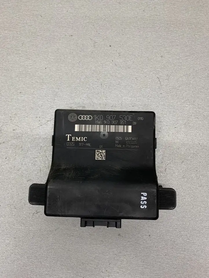 Skoda Octavia Mk2 (1Z) (2004 - 2013) 1K0959433AH Модуль комфорта — фото 1