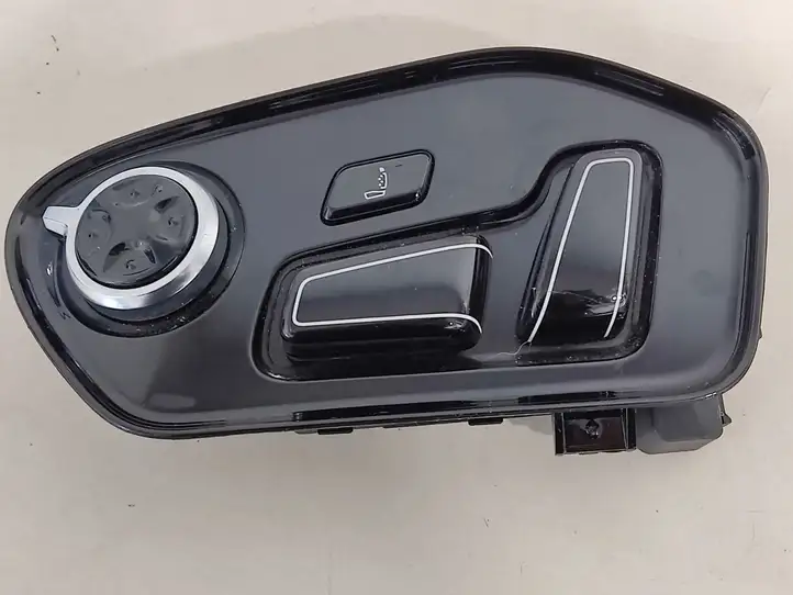 Audi A8 S8 D4 4H (2010 - 2014) 8K0959747 Ручка регулировки сиденья — фото 1