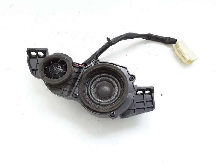 Toyota Avensis T270 (2009 - 2012)  8616005160 Громкоговоритель (громкоговорители) в передних дверях