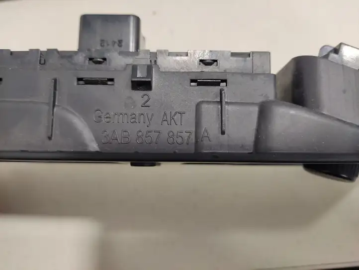 Volkswagen PASSAT B7 (2011 - 2014) 3AB857857A Кнопка стеклоподъемников — фото 4