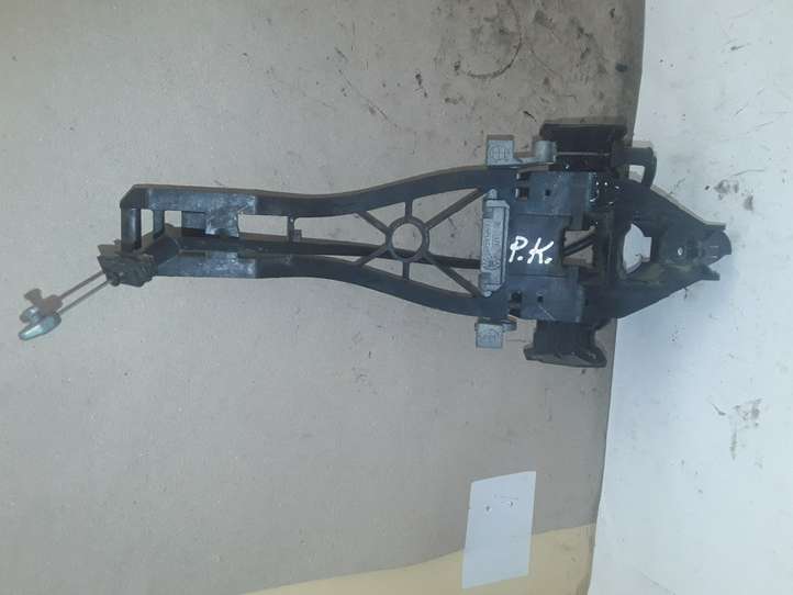 Volvo V50 (2004 - 2008)  30663865 Кронштейн