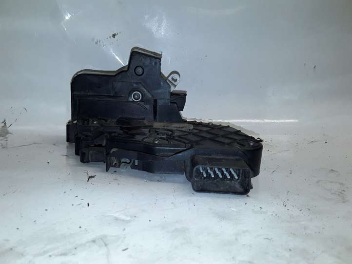 Ford S-Max (2006 - 2010)  6M2AR26413EC Замок задней двери