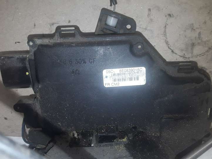 Audi A4 (2004 - 2009)  8E0839015 Замок задней двери