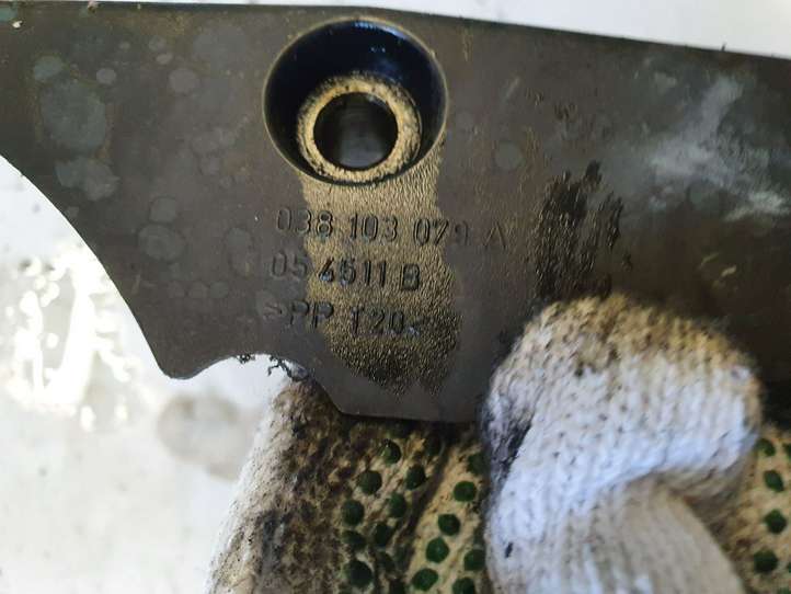 Land Rover Range Rover Sport (2009 - 2013)  038103079A Защита основного ремня