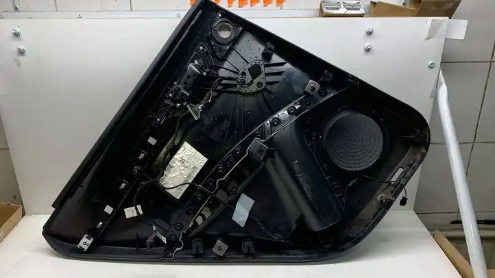 Audi Q5 SQ5 (2008 - 2012) 8R0867306C Обшивка задней двери — фото 3