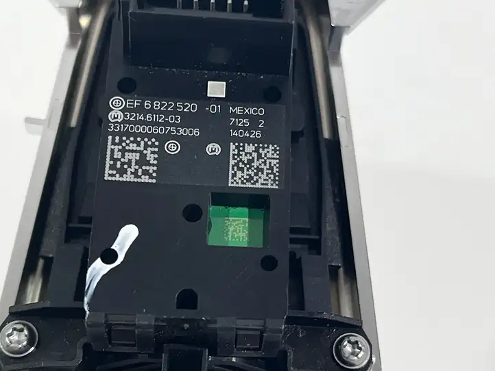 BMW X5 F15 (2013 - 2017) 6822520 Кнопка ручного тормоза — фото 2