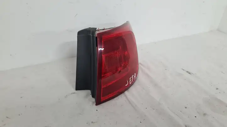 Volkswagen Jetta VI (2011 - 2018) 5C6945096 Задний фонарь в кузове — фото 1