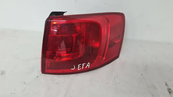 Volkswagen Jetta VI (2011 - 2018) 5C6945096 Задний фонарь в кузове — фото 2