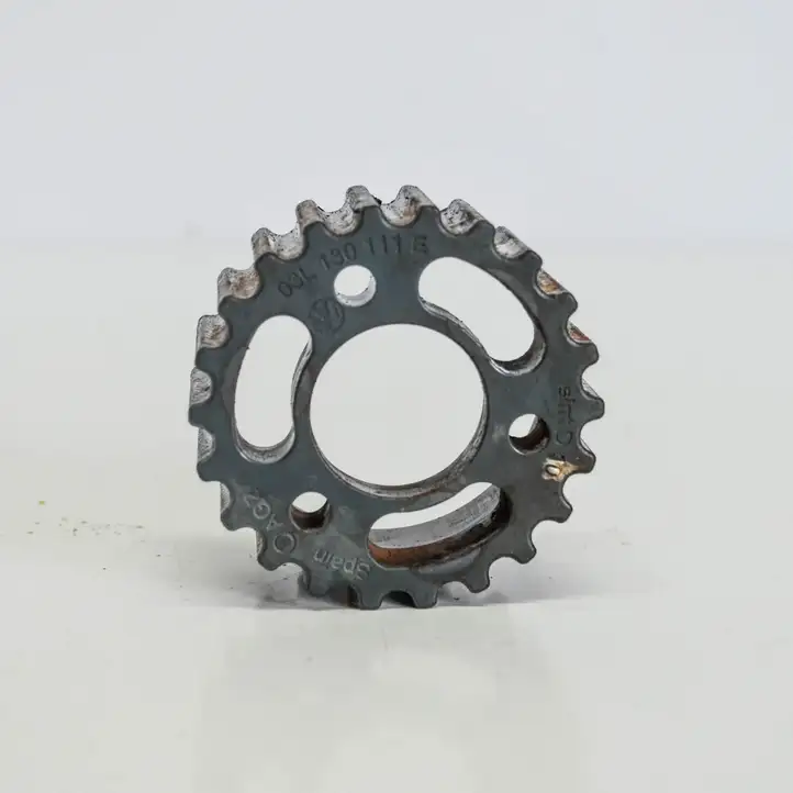 Volkswagen PASSAT B7 (2011 - 2014) 03L130111E Прочие детали моторного отсека — фото 1